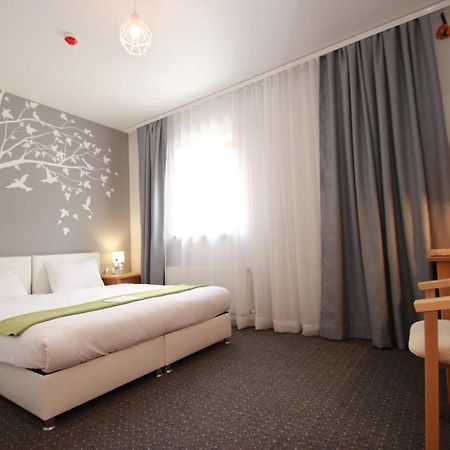 Garden Eco Design Hotel 敖德萨 外观 照片