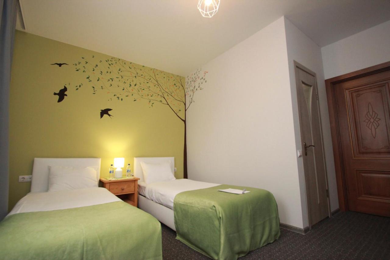 Garden Eco Design Hotel 敖德萨 外观 照片